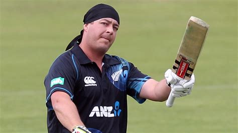 Top Heaviest Cricketers Of All Time List Of Overweight Cricketers