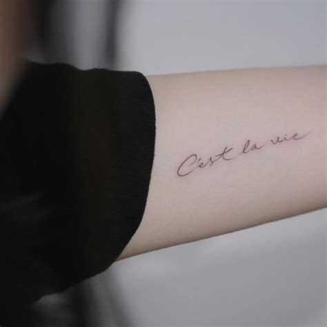 14 Discretos Tatuajes Para Mujer Con Frases En Francés