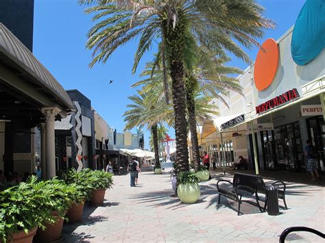 Outlet Shopping Malls Miami