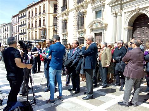 Fotos Los Jueces Y Fiscales De Granada Salen A La Calle Para Exigir