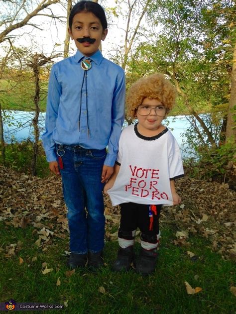 Vote for Pedro Kids Costume - Photo 2/3