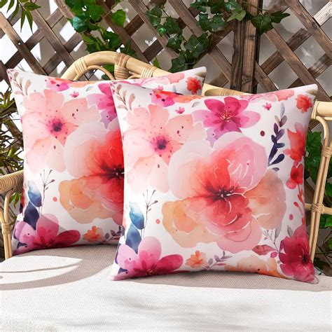 Amazon CURRAMET Watercolor Flower Outdoor Waterproof Throw Pillow