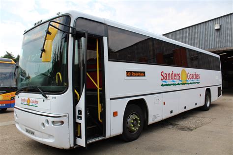 04 VOLVO B7R PLAXTON PROFILE 70 SEAT Hills Coaches