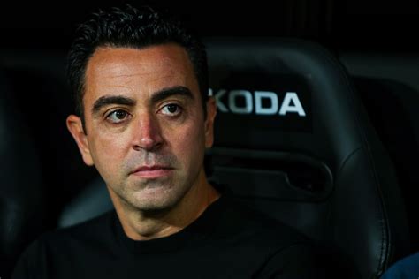 Xavi Hernández A La Desesperada Para Evitar Que Cierre El Acuerdo Con