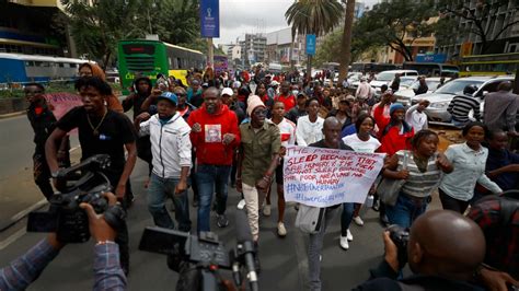 Manifestations Contre De Nouvelles Taxes Au Kenya