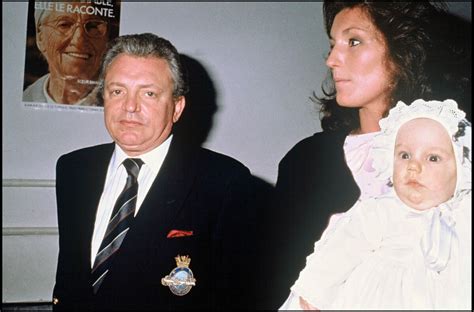 Photo ARCHIVES Jacques Martin et son ex femme Cécilia au baptême de