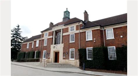 Bethlem Royal Hospital Museum, London - e-architect