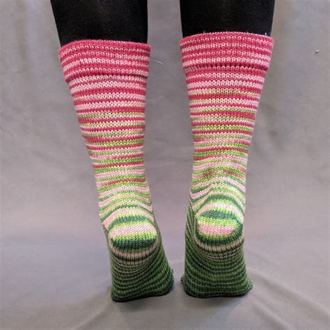 custom dyed gradient striped  extreme striped socks sets page