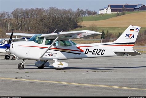 D EIZC Munich Flight Academy Reims Cessna F172P Skyhawk II Photo By