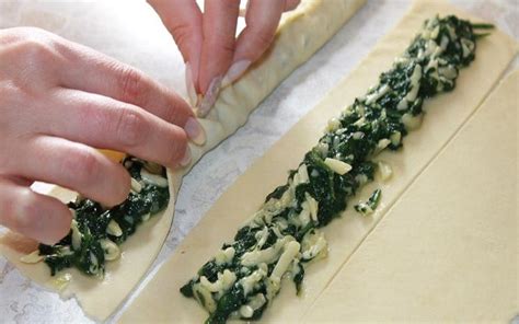 Пирог «Улитка» со шпинатом - Со Вкусом