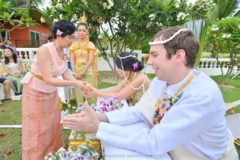 Thai Wedding Ceremony Details