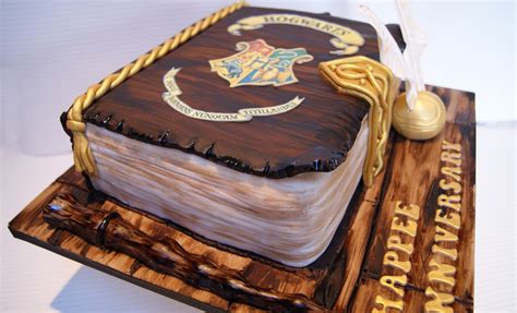 Harry Potter Book cake - Bakealous