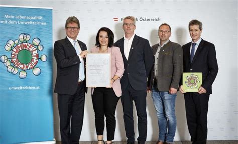Österreichisches Umweltzeichen für VS St. Oswald und VS Wartberg