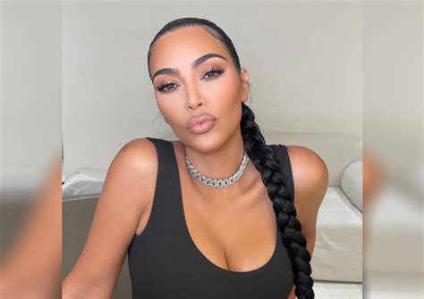 Kim Kardashian West Denies Claims There S An Unreleased Sex Tape Of Her