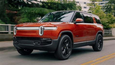 Rivian R1s Us Interior Layout And Technology Top Gear