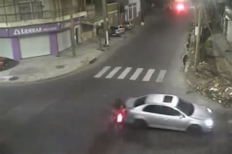 Video Escap En Moto M S De Cuadras Y La Polic A Lo Atrap Porque