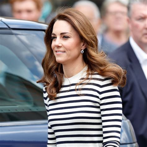 Kate Middleton Looks So Trendy In Meghan Markles Favourite Jeans Hello