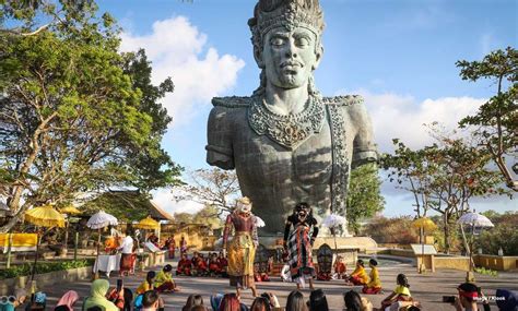 A Visit To Garuda Wisnu Kencana Cultural Park The Ungasan