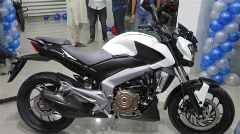 Bajaj Dominar 400 Presentacion Youtube