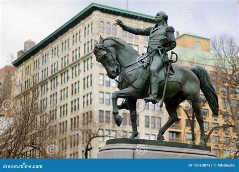 New York March 16 2015 Equestrian Statue Of General George