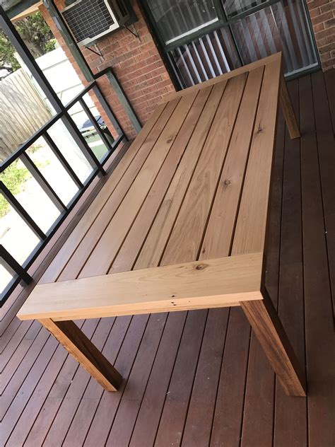 Recycled Hardwood Timber Outdoor Dining Table Outdoor Dinning Table