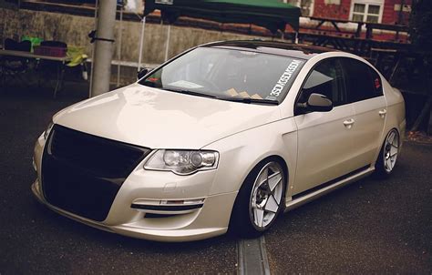 White Volkswagen Passat B Hd Wallpaper Pxfuel