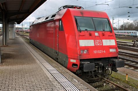 Führerstand 2 der DB Fernverkehr 101 021 4 am 24 01 2014 als sie mit