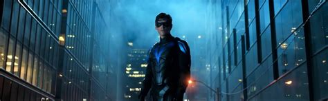 Traje Do Asa Noturna Em Titans Revelado Em Trailer Da Season Finale