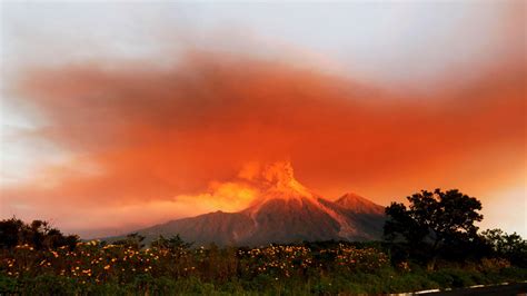 Alerta Roja Por La Erupción Del Volcán De Fuego Guatemala Rtve