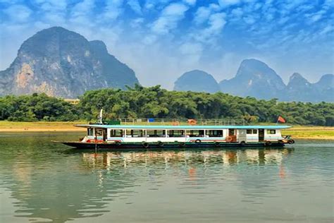 Private Day Tour Li River Cruise And Yangshuo