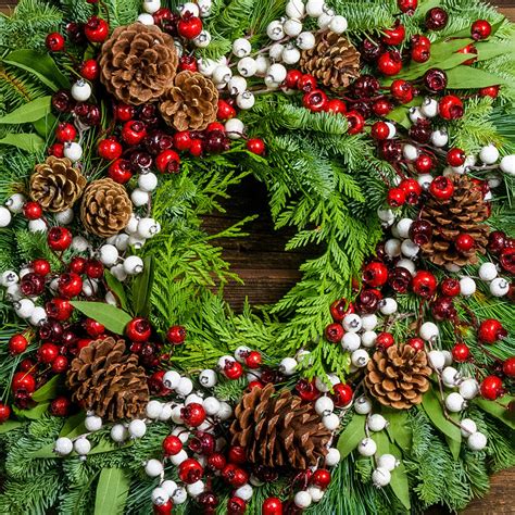 Shop All Fresh Handmade Holiday Wreaths | Lynch Creek Farm