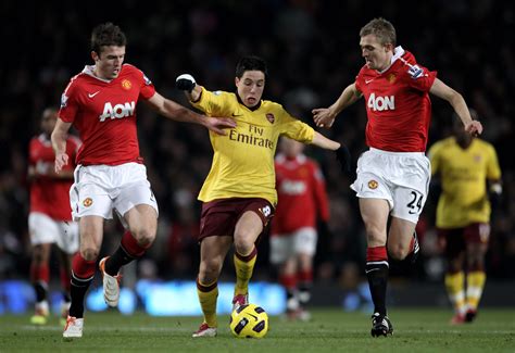 Manchester United Vs. Arsenal: FA Cup Showdown at Old Trafford