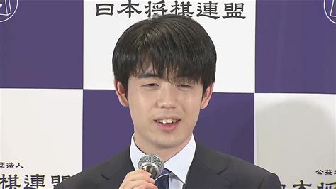 偉業達成の秘訣は“平常心” 藤井聡太八冠が地元・名古屋で凱旋会見 来週から八冠“防衛戦” 2023年10月13日掲載 ライブドアニュース