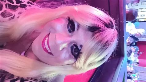 Delicious Sissy Babe With Yummy Ass Nude Pics XHamster