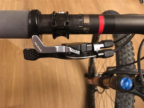 Alavanca Scott Twinloc Fox CTD Rshox DNA3 E Nude 3 Clamp Down 242409222 Ciclogiro