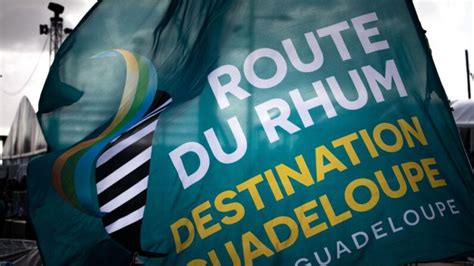 Route du Rhum deux morts après le chavirage dun bateau suiveur au