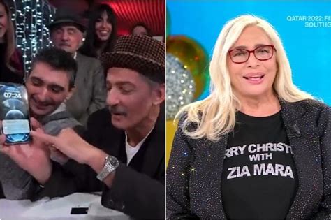 Fiorello Legge In Diretta Un Messaggio Ricevuto Da Mara Venier Mi