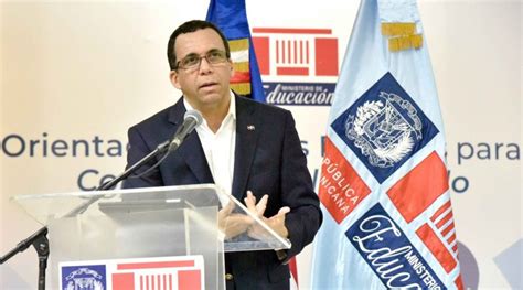 Ministro de Educación Andrés Navarro alianza escuela familia evitará la