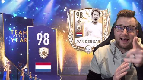 We Got Prime Icon Van Der Sar And Made Him Our Main Free Kick Taker