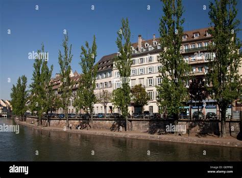 Jll River High Resolution Stock Photography And Images Alamy