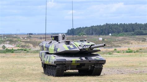 Panther Rheinmetall Will Modernsten Kampfpanzer In Der Ukraine Bauen