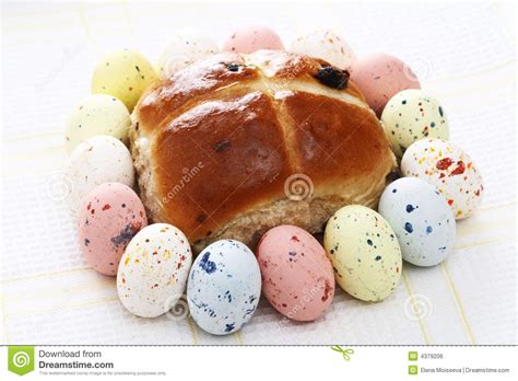 Hot Cross Bun Surrounded By Speckled Easter Eggs Stock Photo Image Of Bread Baked