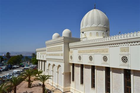Sheikh Zayed Mosque: the Pearl of Aqaba | Picturing Jordan