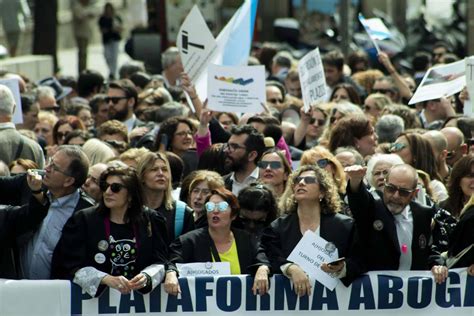 La Abogacía Del Turno De Oficio Denuncia Frente Al Congreso El Abandono Y Abuso De La