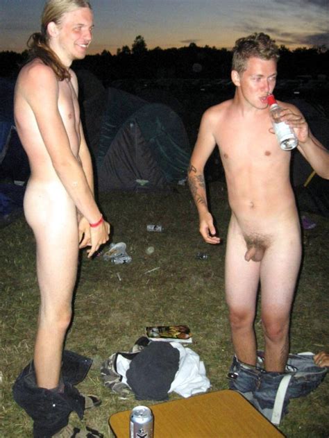 Naked Men Outdoors Sexiz Pix