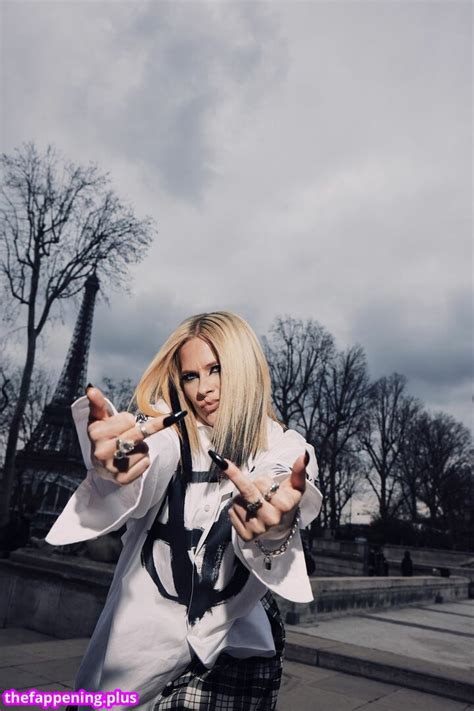 70927915 Avril Lavigne AvrilLavigne Nude OnlyFans Photo 1069 The Fappening Plus