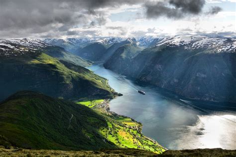 Hardangerfjord day trip - Bergen to Oslo | Easy Travel: Holidays in Finland, Scandinavia and ...