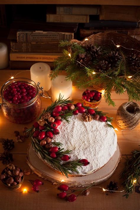 Морковный торт | Holiday decor, Christmas, Christmas tree skirt
