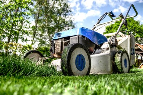 Lawn Mower Maintenance | EcoTurf of Northern Colorado