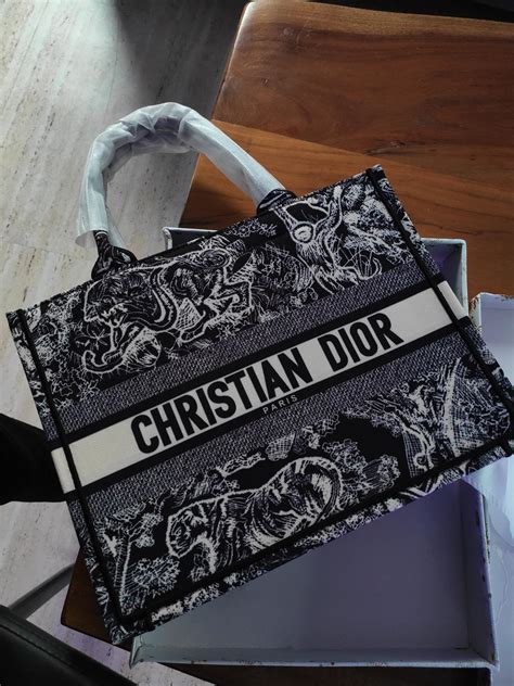 Large Dior Book Tote 95 Fashion Bags Store 8 Rdhgate